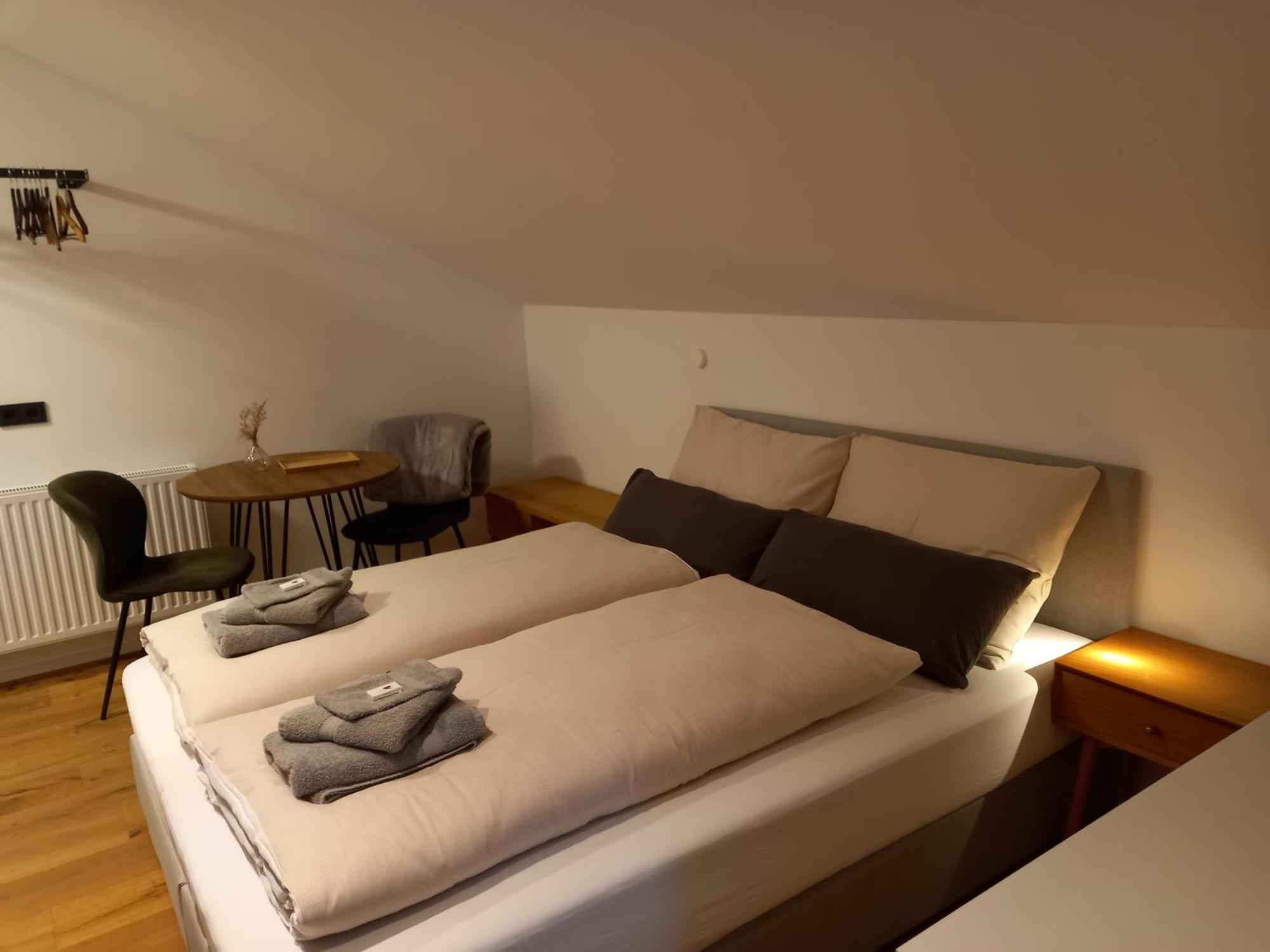 Leni'S Mountain Appartements Динтен-ам-Хохкёниг Экстерьер фото